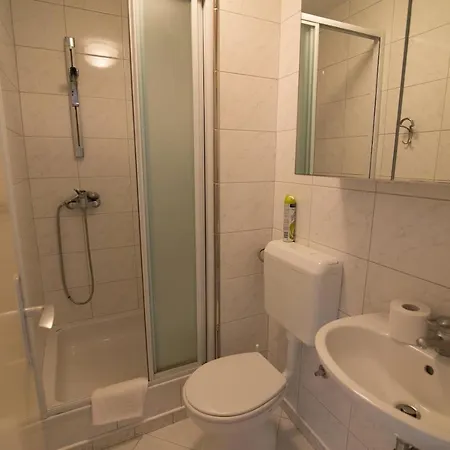 Apartman With A Parking Space Mali Losinj, Losinj - 19706 Mali Losinj