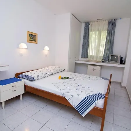 With A Parking Space Mali Losinj, Losinj - 19706 Apartman