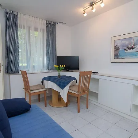Apartman With A Parking Space Mali Losinj, Losinj - 19706