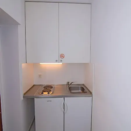With A Parking Space Mali Losinj, Losinj - 19706 Apartamento