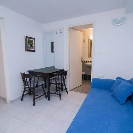 With A Parking Space Mali Losinj, Losinj - 19706 Apartment Mali Losinj